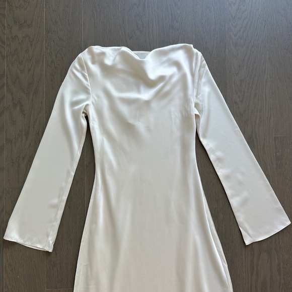 Reformation CIANA Satin Long Sleeve Maxi Dress Wedding Bridal FIOR DI LATTE Sz 2 - Picture 7 of 15